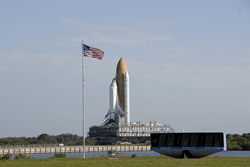 Illustration for article titled The History of NASA's Iconic Countdown Clock (And a Look at the New One)